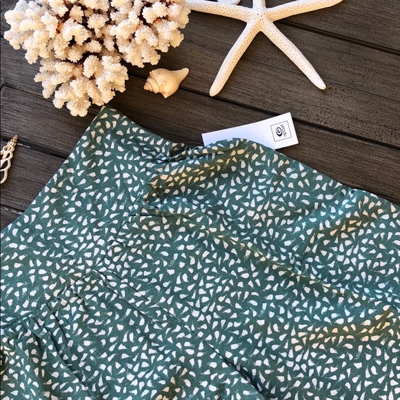 🌴🔆RIP CURL- IN THE TROPICS CROP PANTS🔆🌴 - Picture 5 of 11